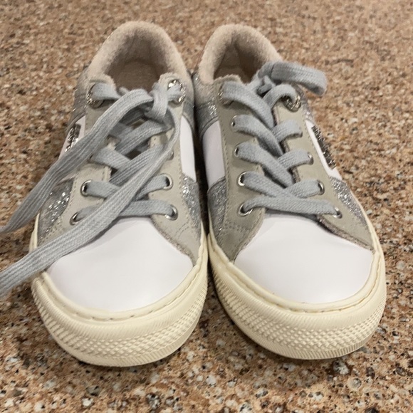 Guess shoes - Picture 3 of 8